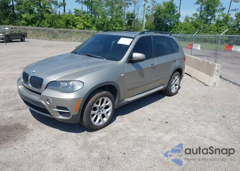 2011 BMW X5 xDrive35I/xDrive35I Premium/xDrive35I Sport Activity from USA, damaged, VIN 5UXZV4C57BL414643